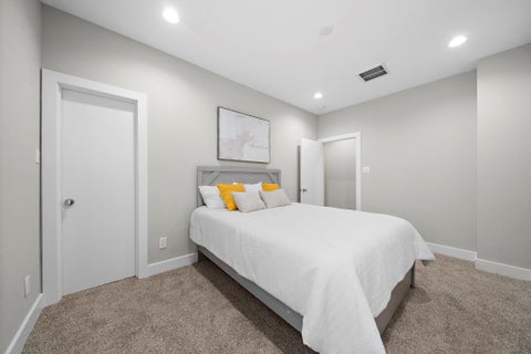 Tiny photo for 8322 Curry Road, Houston, TX 77093 (MLS # 93248629)