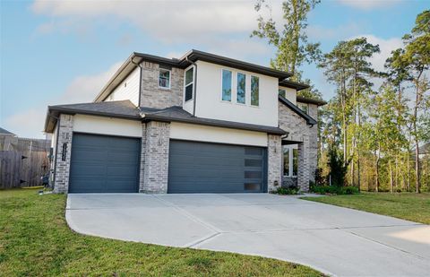 Photo of 14035 Valley Creek Court, Conroe, TX 77384 (MLS # 51021049) Photo of 14035 Valley Creek Court, Conroe, TX 77384 (MLS # 51021049)