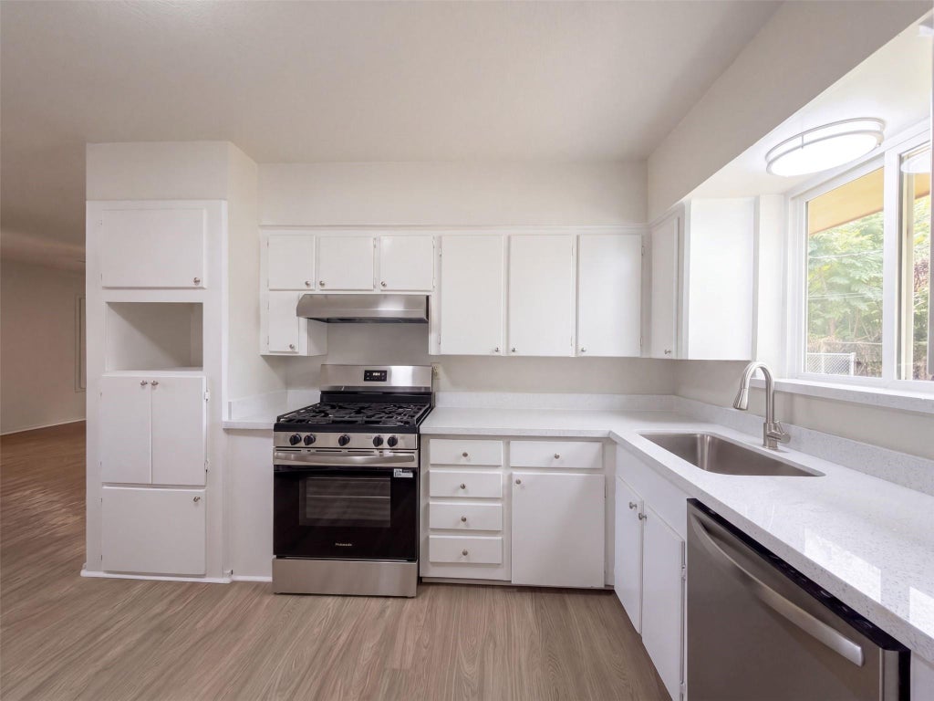 Photo of 7706 Marinette Drive, Houston, TX 77074 (MLS # 16739976)