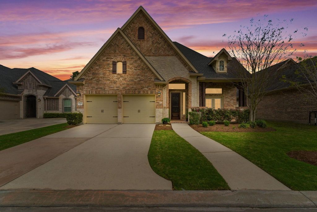 Photo of 9942 Beautyberry, Conroe, TX 77385 (MLS # 87698125)