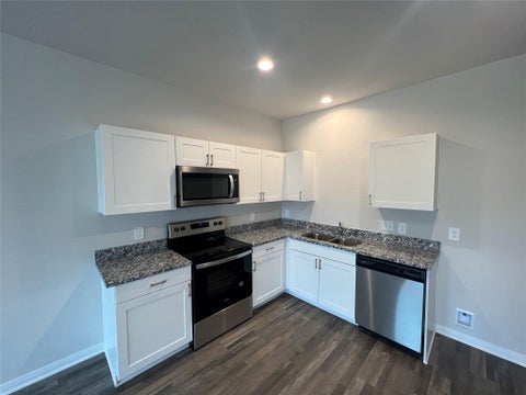 Tiny photo for 2520 18th Street, Hempstead, TX 77445 (MLS # 74985807)