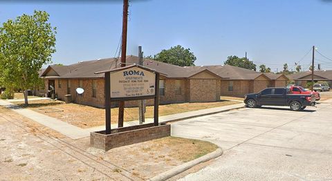 Photo of 1715 2nd, Roma, TX 78584 (MLS # 15505822)