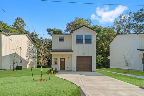 1007 Spokane River Road Conroe TX 77316