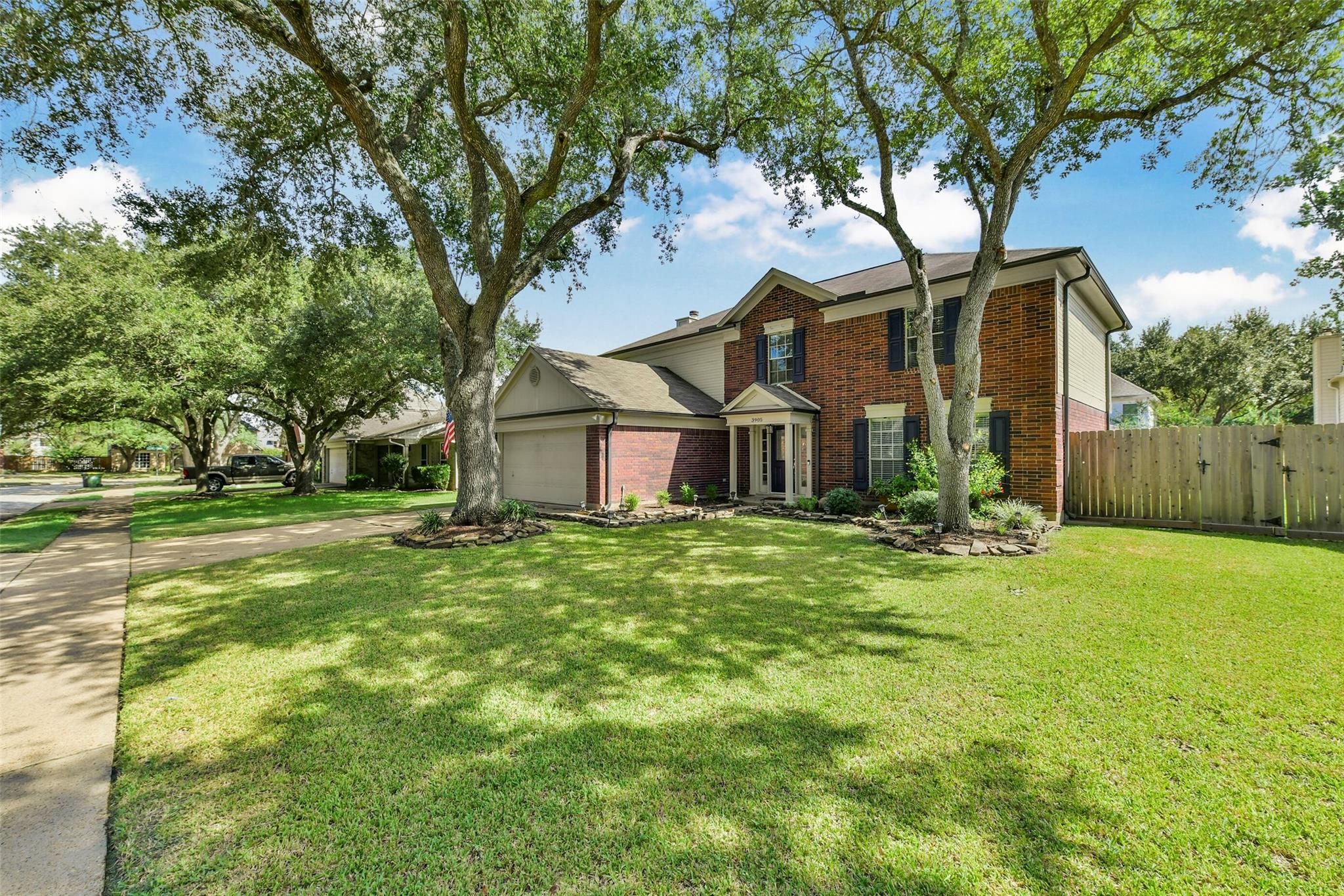 3905 Spring Circle Drive W