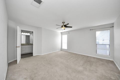 Tiny photo for 2468 Bering Drive, Houston, TX 77057 (MLS # 88943834)