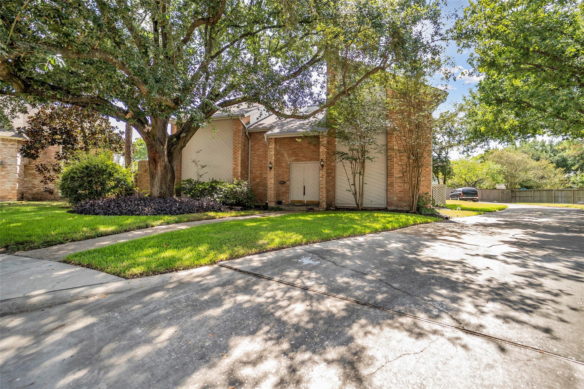 11407 Long Pine Drive