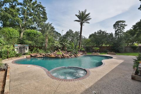 Photo of 12923 Hunterfield Drive, Cypress, TX 77429 (MLS # 34004222)