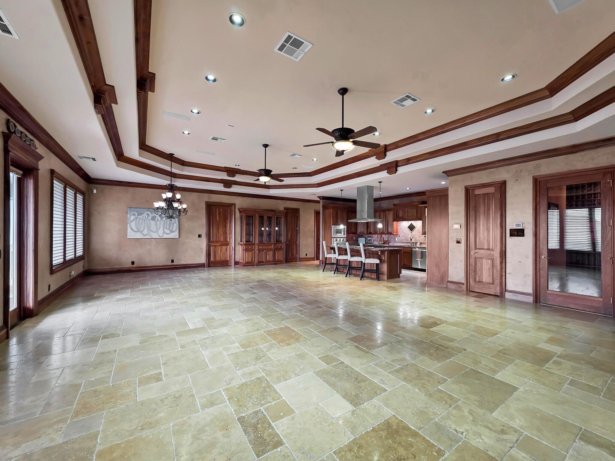 Crystal Beach, Texas, 77650, United States, 3 Bedrooms Bedrooms, ,6 BathroomsBathrooms,Residential,Active,2032891