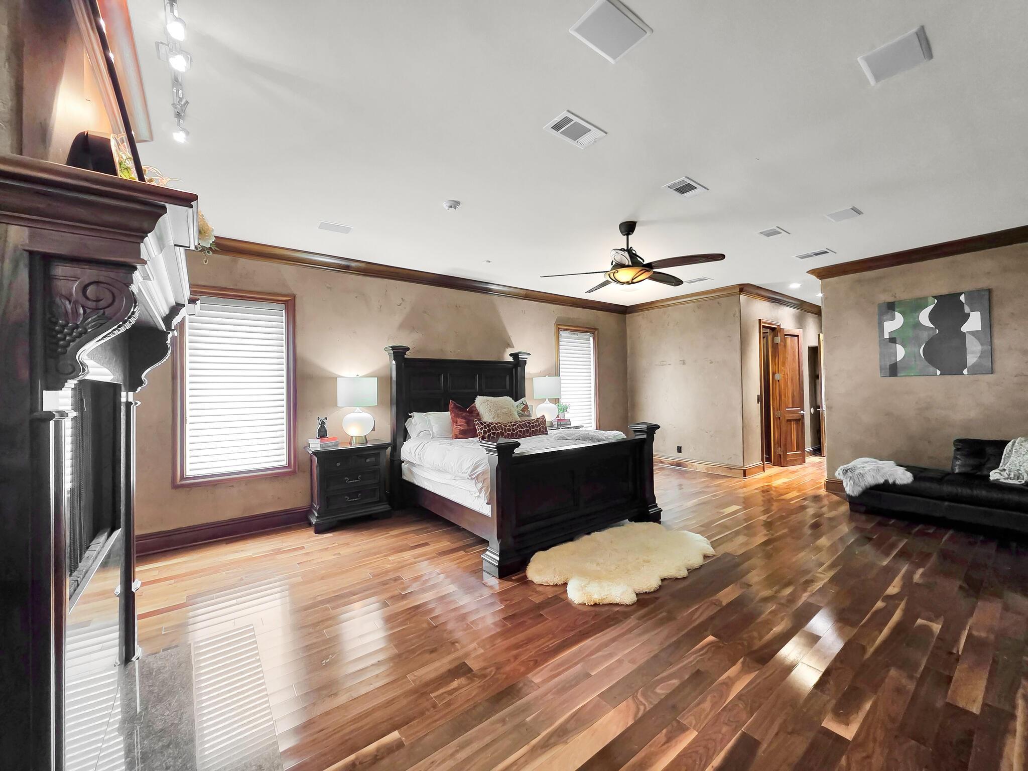Crystal Beach, Texas, 77650, United States, 3 Bedrooms Bedrooms, ,6 BathroomsBathrooms,Residential,Active,2032891