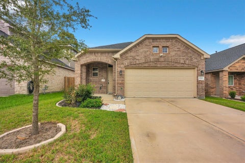Homes For Sale - 27126 Grey Fox Run<br/> Magnolia, TX 77354