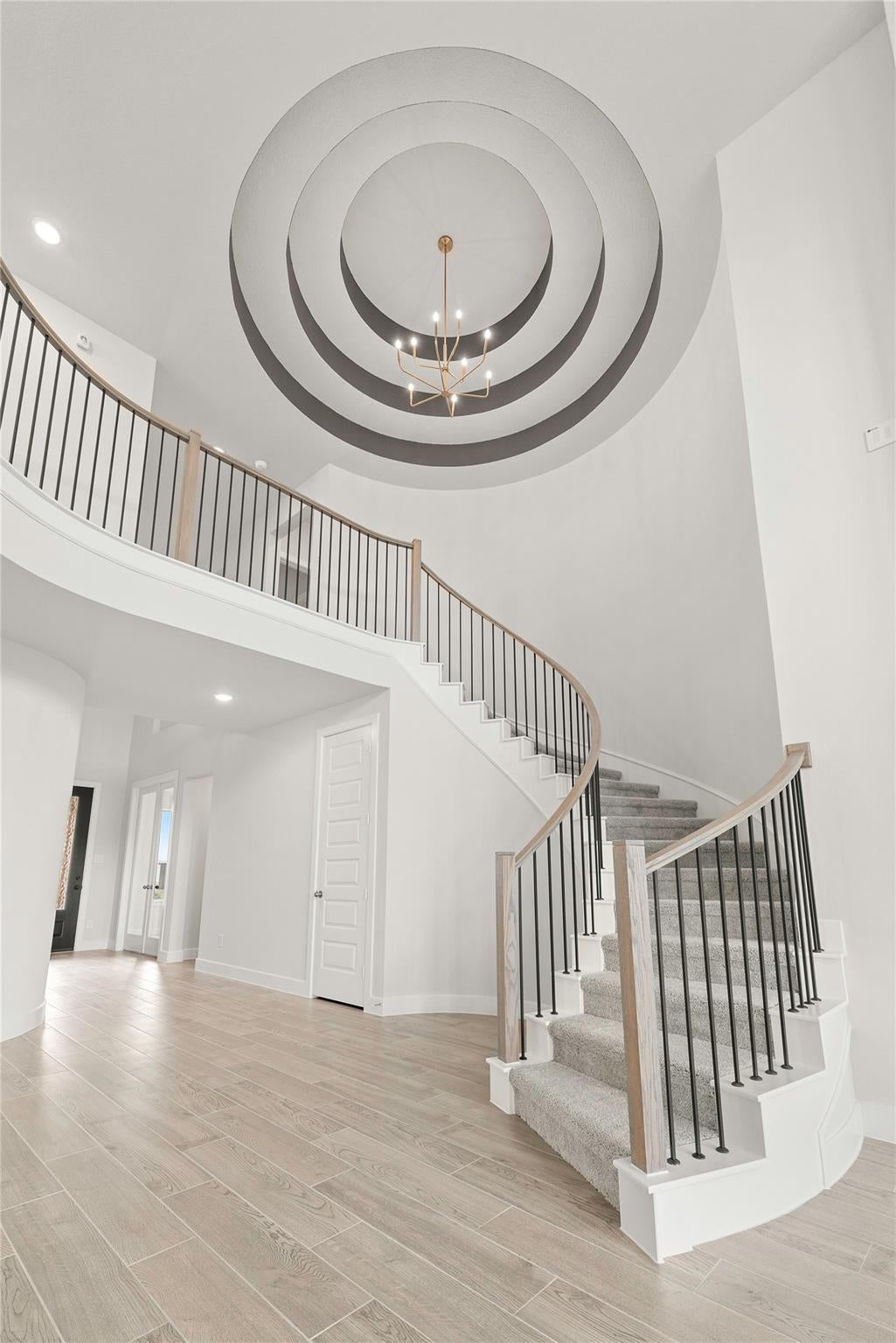 3811 Gless River Court