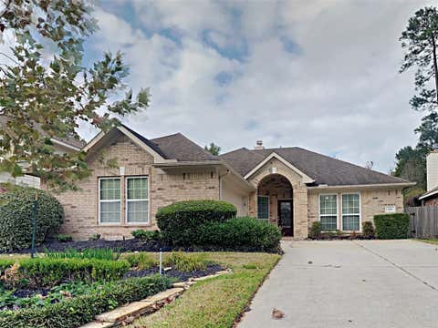 Photo of 155 S Queenscliff Circle, Spring, TX 77382 (MLS # 5055355)