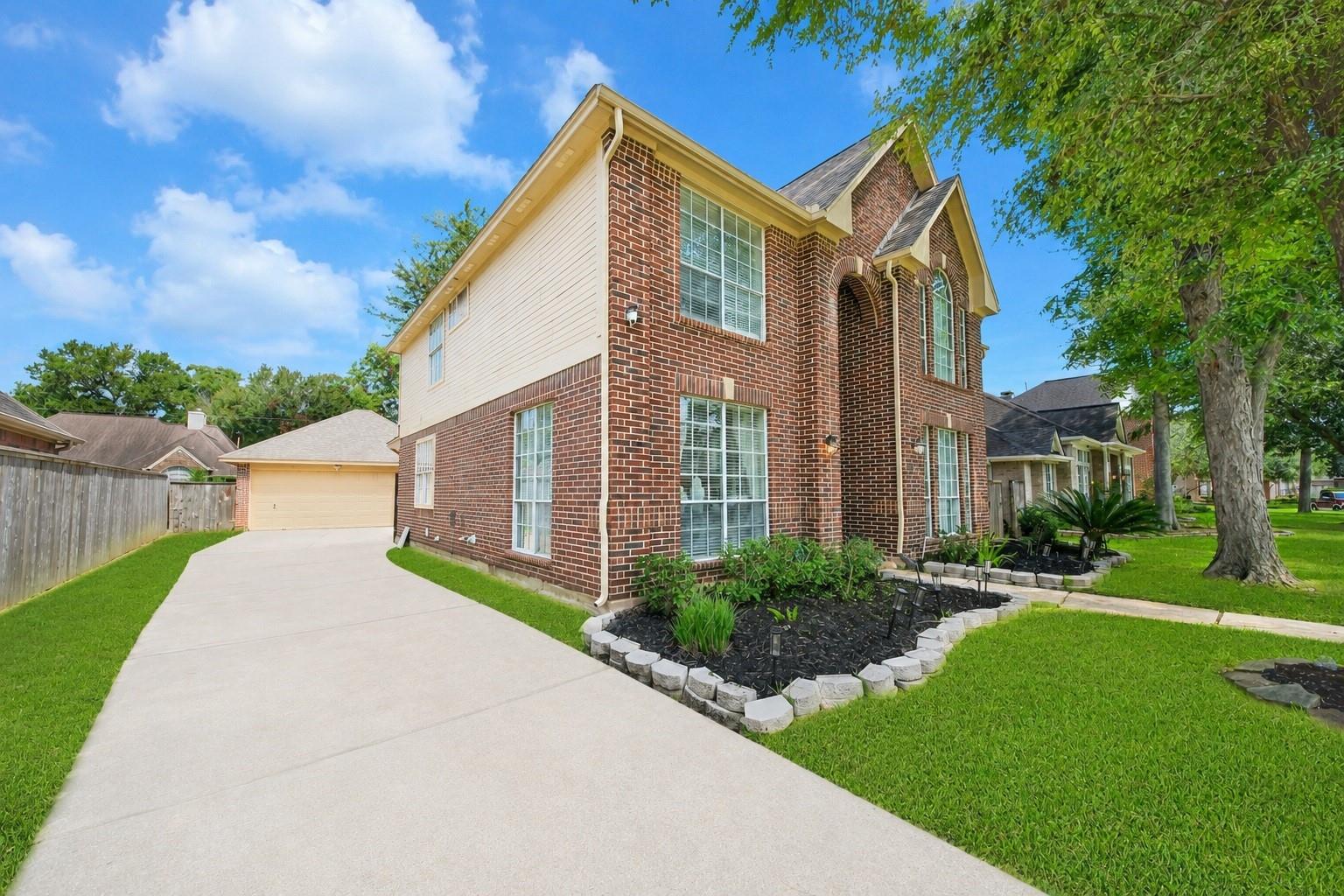 1123 Glendale Drive