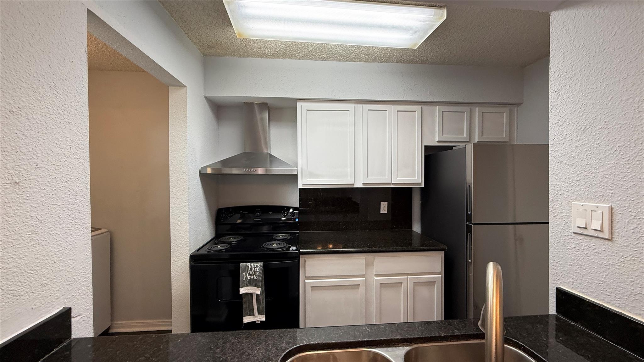 250 El Dorado Boulevard 103