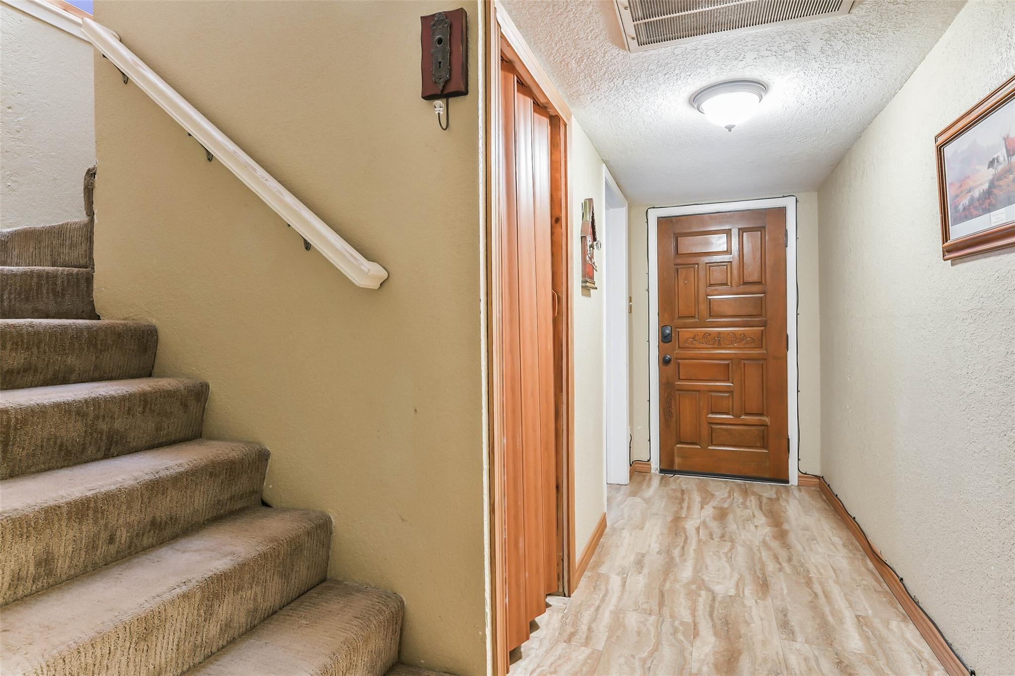 411 Sailfish Street 104
