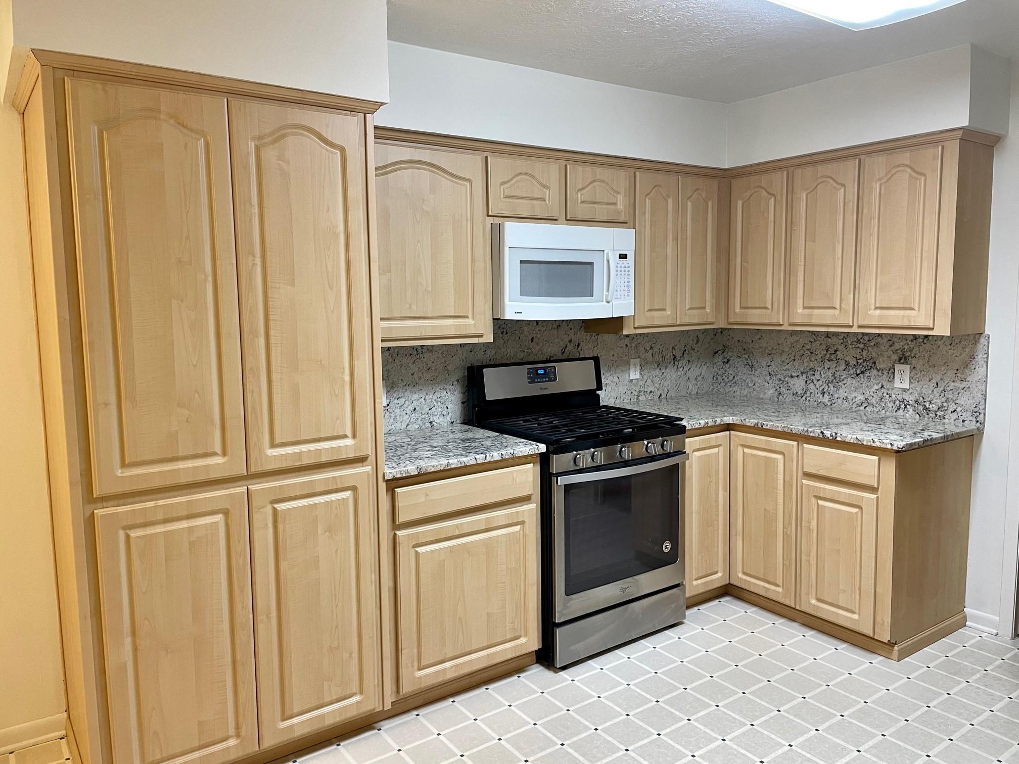 2101 Glenda Boulevard