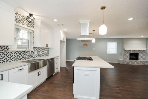 Tiny photo for 11014 Wickersham Lane, Houston, TX 77042 (MLS # 88852438)