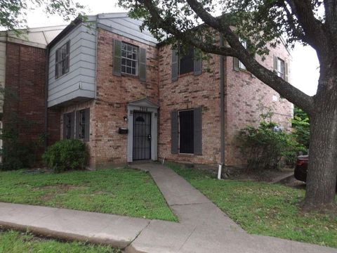 Photo of 7936 Grove Ridge Drive, Houston, TX 77061 (MLS # 89122445)