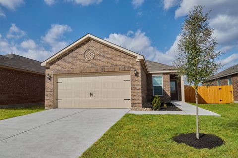 Photo of 416 Lone Rider Drive, Katy, TX 77493 (MLS # 87358925)