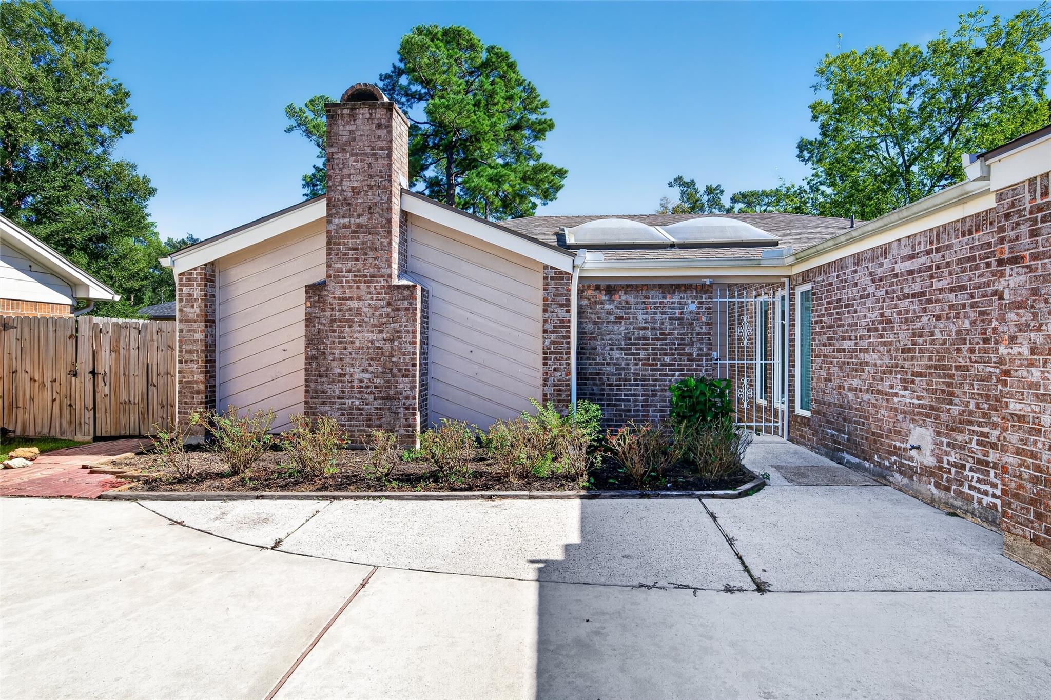 8303 Autumn Willow Drive