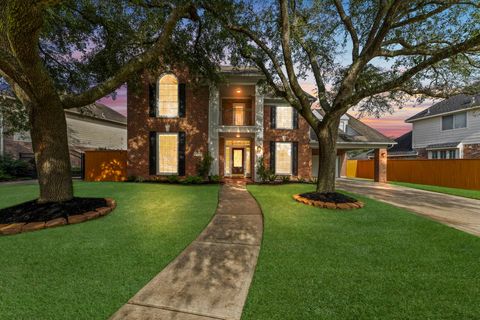 Photo of 5319 Green Cove Bend Lane, Houston, TX 77041 (MLS # 71262608)