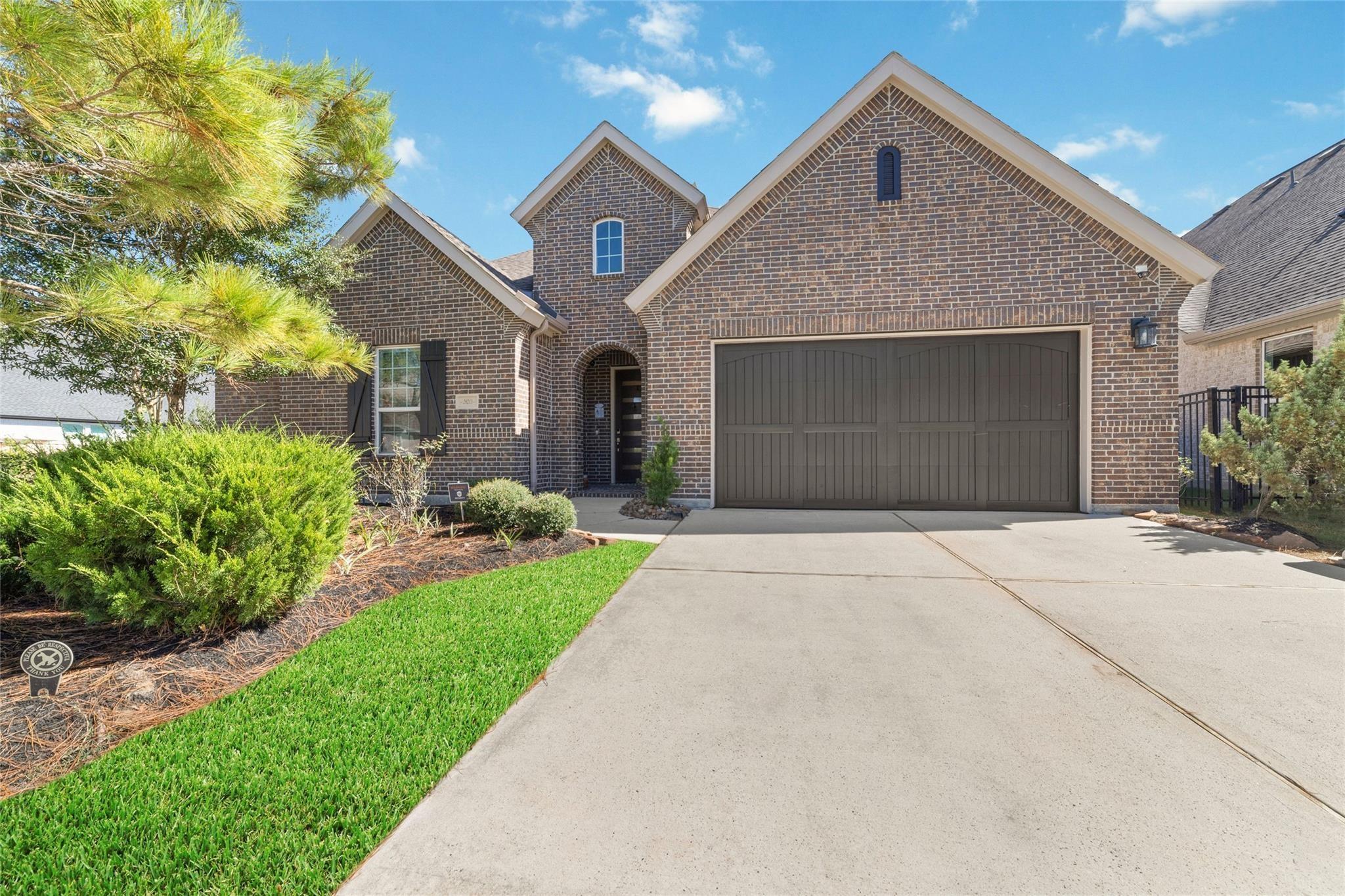 28213 Briarwood Pass