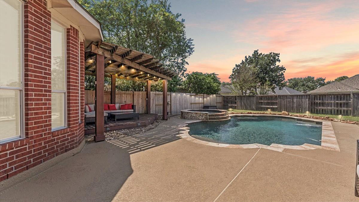 14731 Ramblebrook Lane