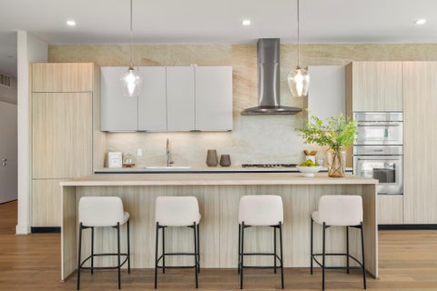 Photo of 1711 Allen Parkway #2001, Houston, TX 77019 (MLS # 78260641)