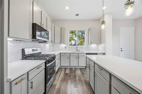 Tiny photo for 2207 Des Chaumes Street, Houston, TX 77026 (MLS # 9172191)