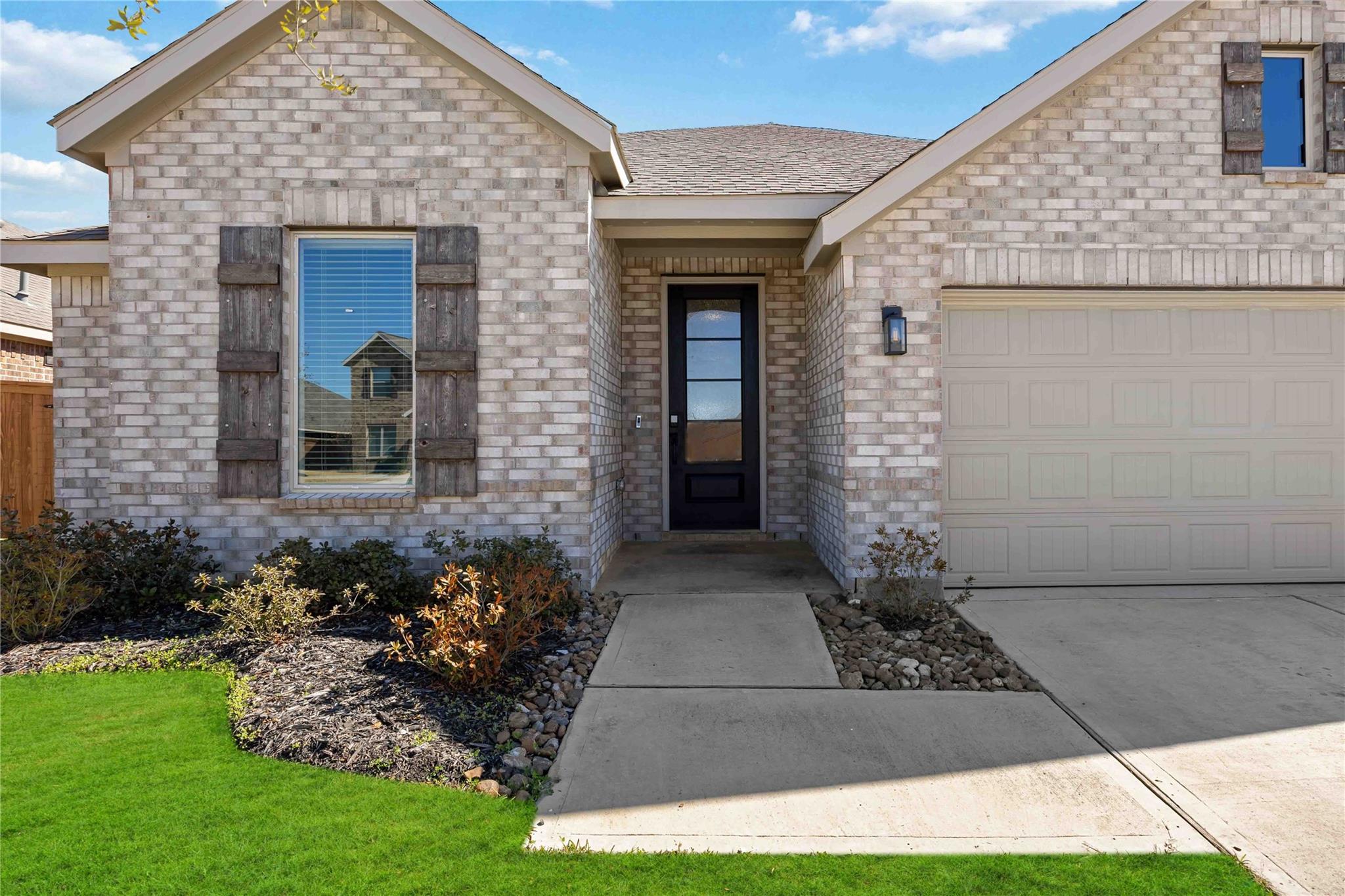 19818 Sienna Green Drive