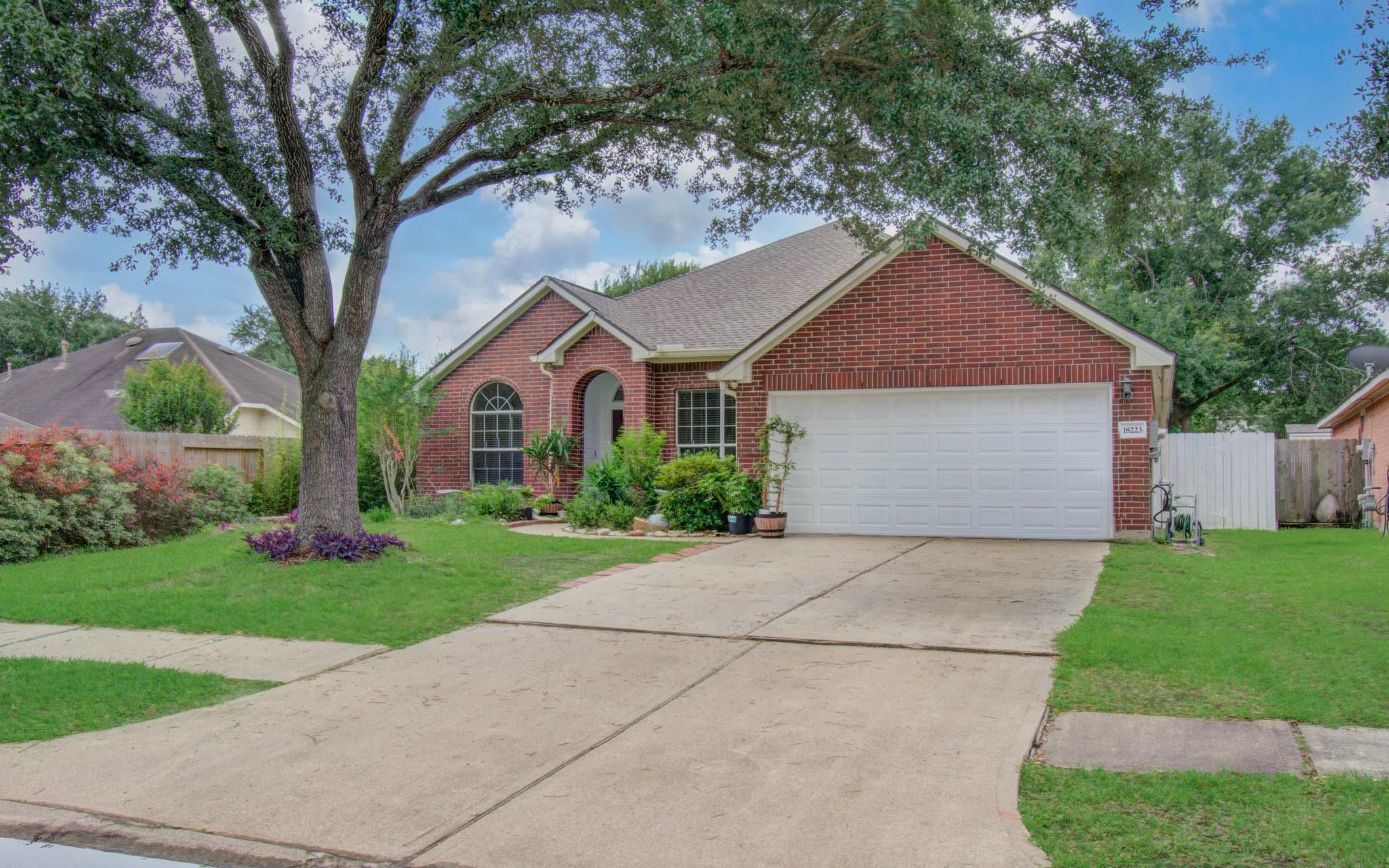 18223 Heathridge Lane