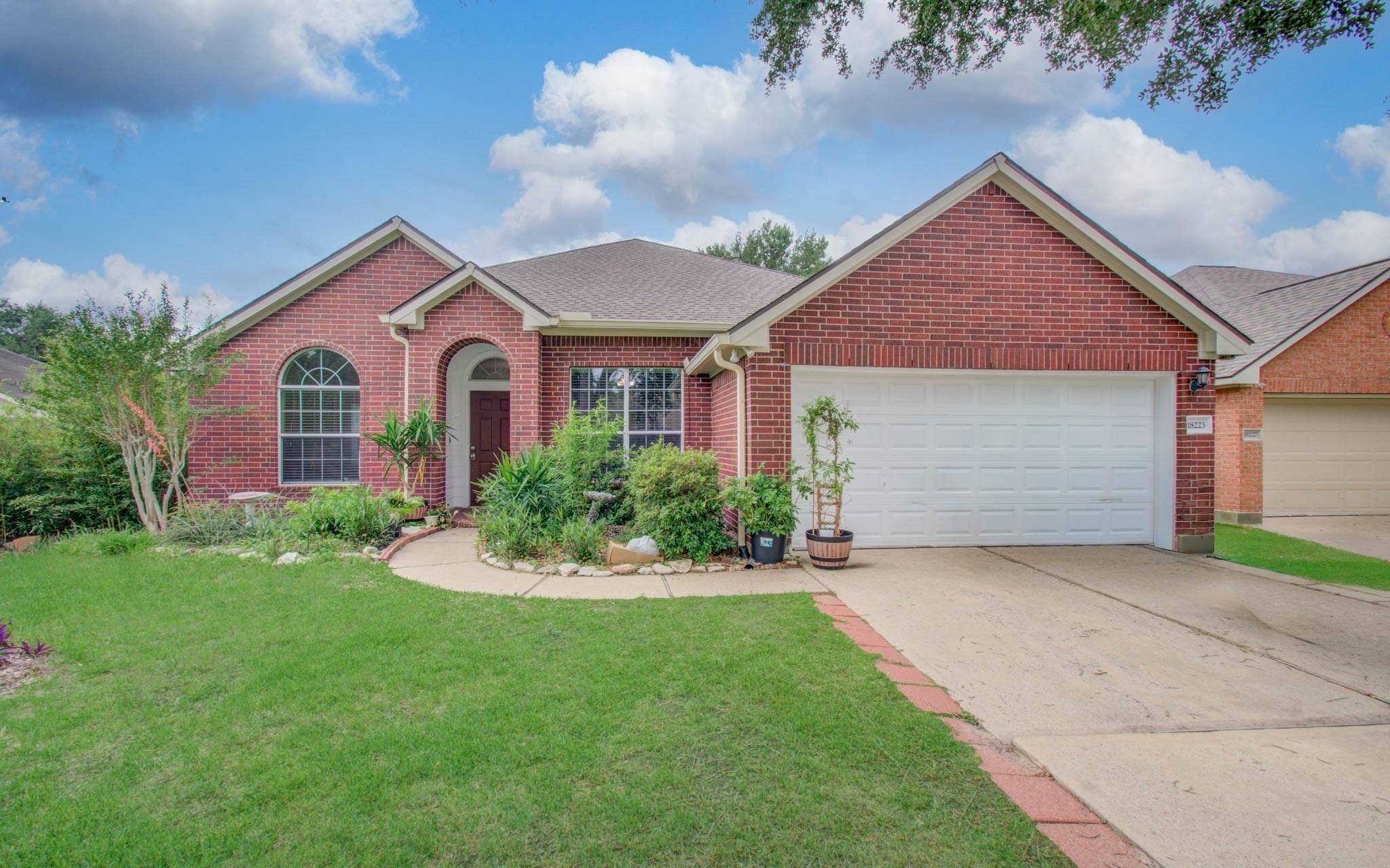 18223 Heathridge Lane
