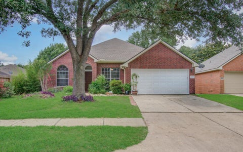 Photo of 18223 Heathridge Lane, Cypress, TX 77433 (MLS # 28930952)