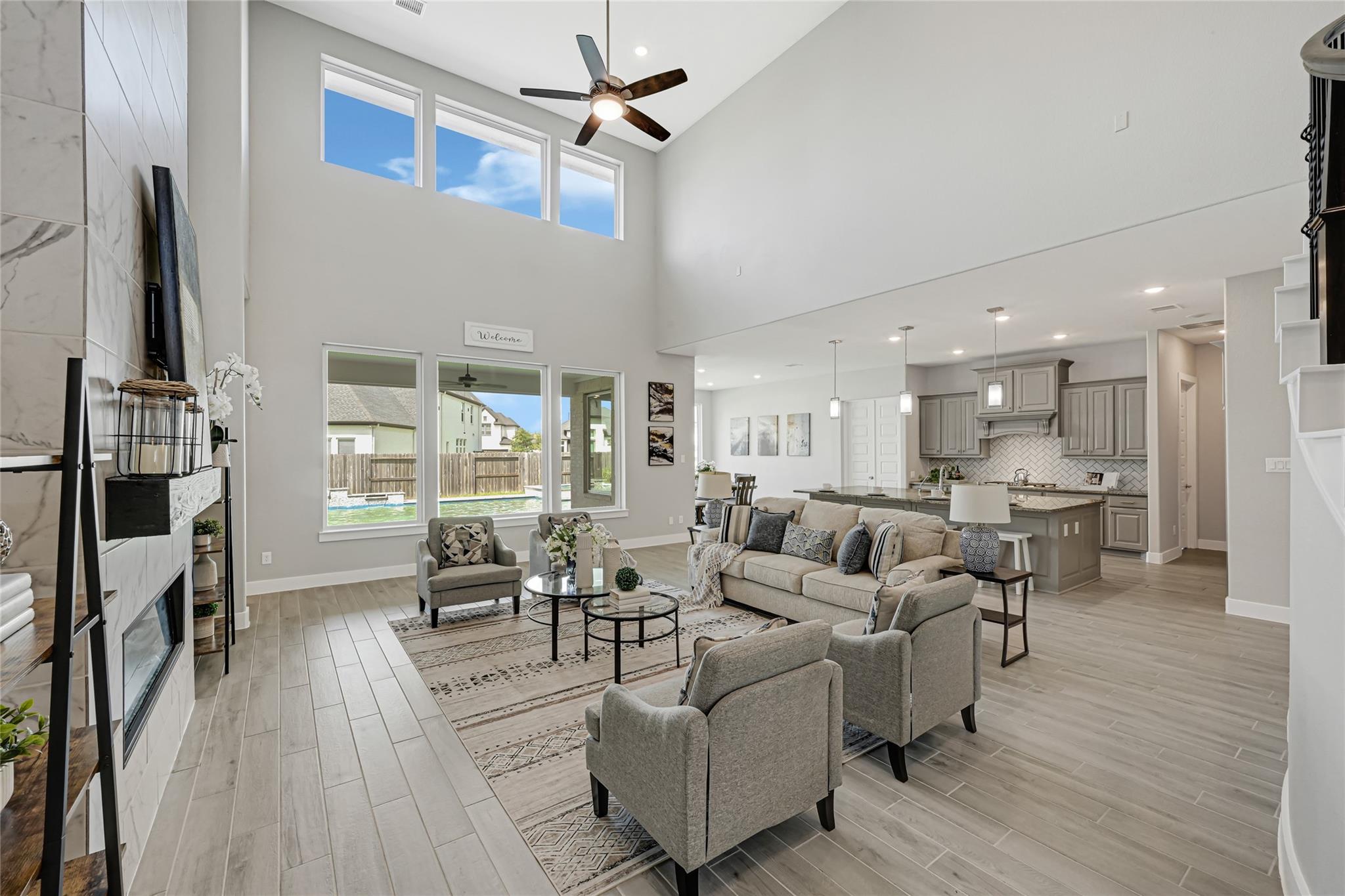 10315 Fountain Shore Drive