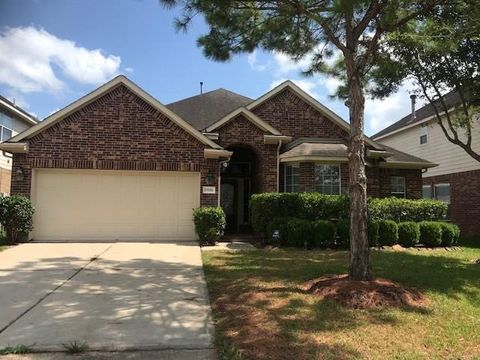 Photo of 19930 Kendall Lake Drive Dr, Richmond, TX 77407 (MLS # 12697574)
