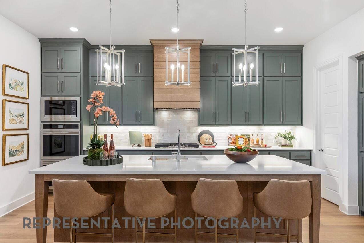 31606 Blossom Lane