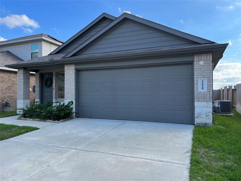 Photo of 16818 Short Pines Drive, Conroe, TX 77302 (MLS # 62993033)