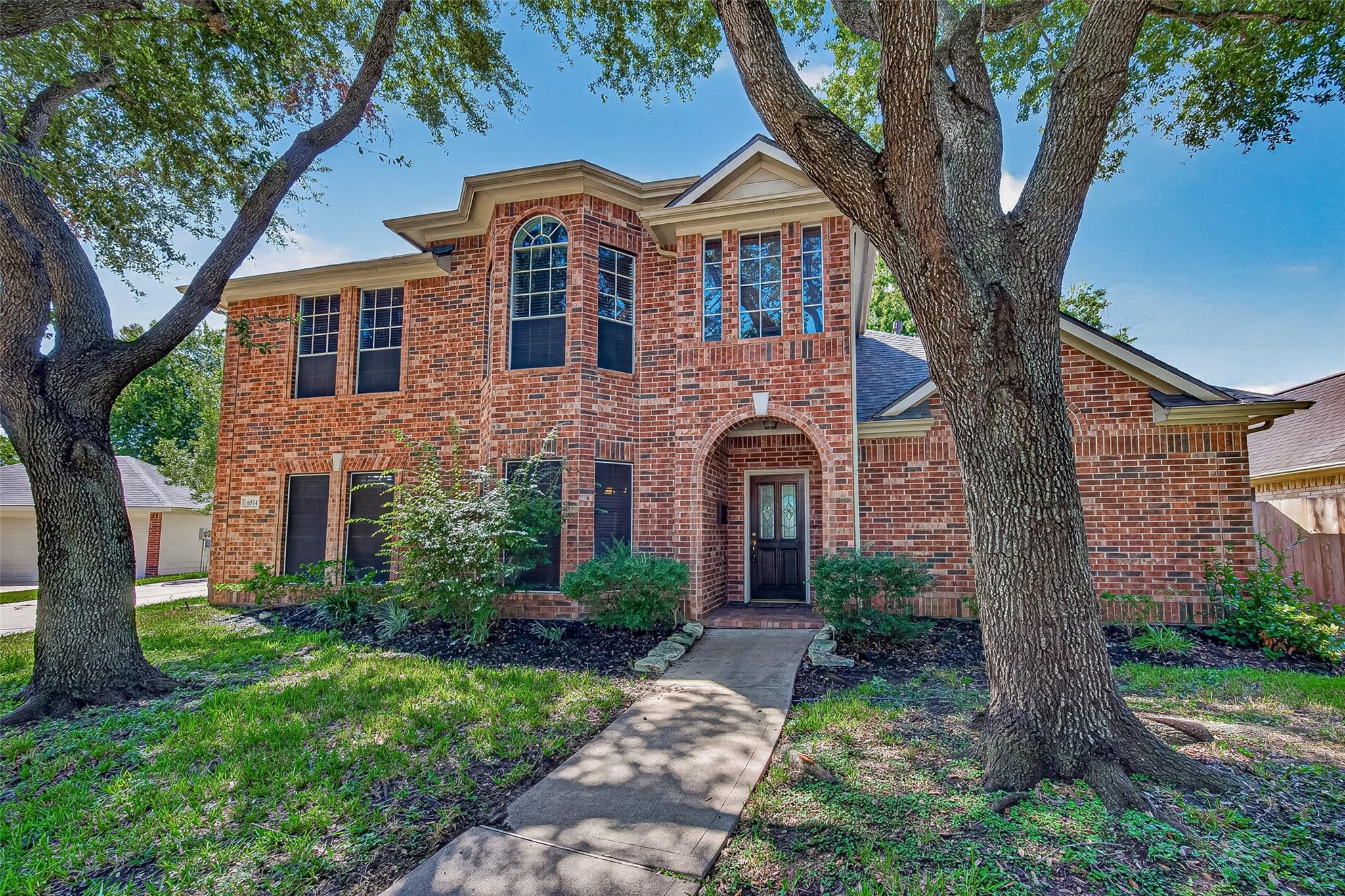 6514 Canyon Pointe Lane