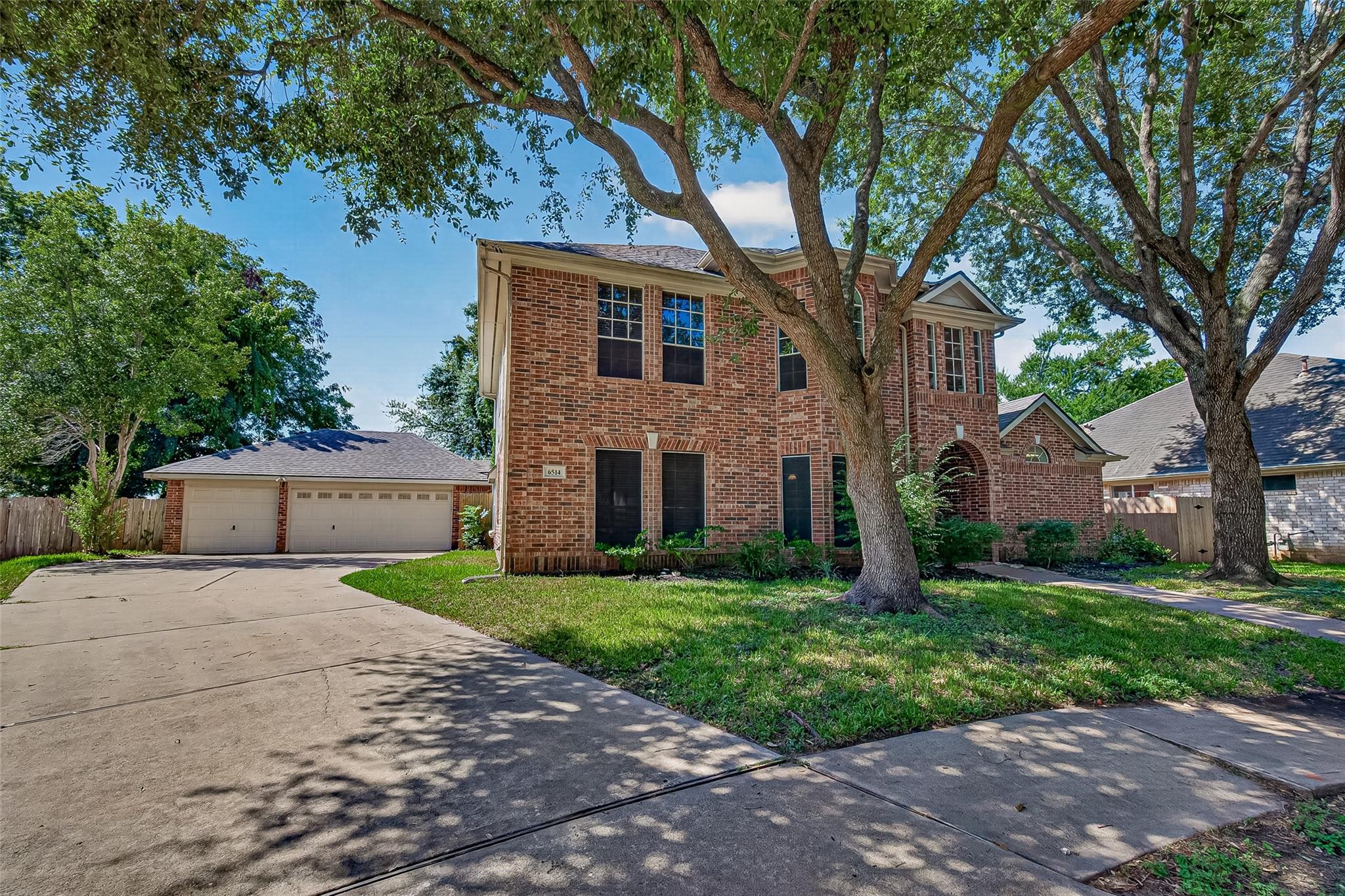6514 Canyon Pointe Lane