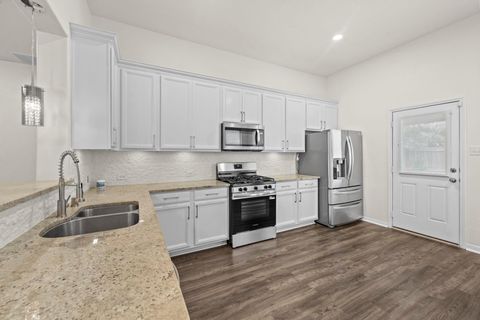 Homes For Sale - 8122 Heartbrook Field Lane<br/> Harris County, Cypress, TX 77433
