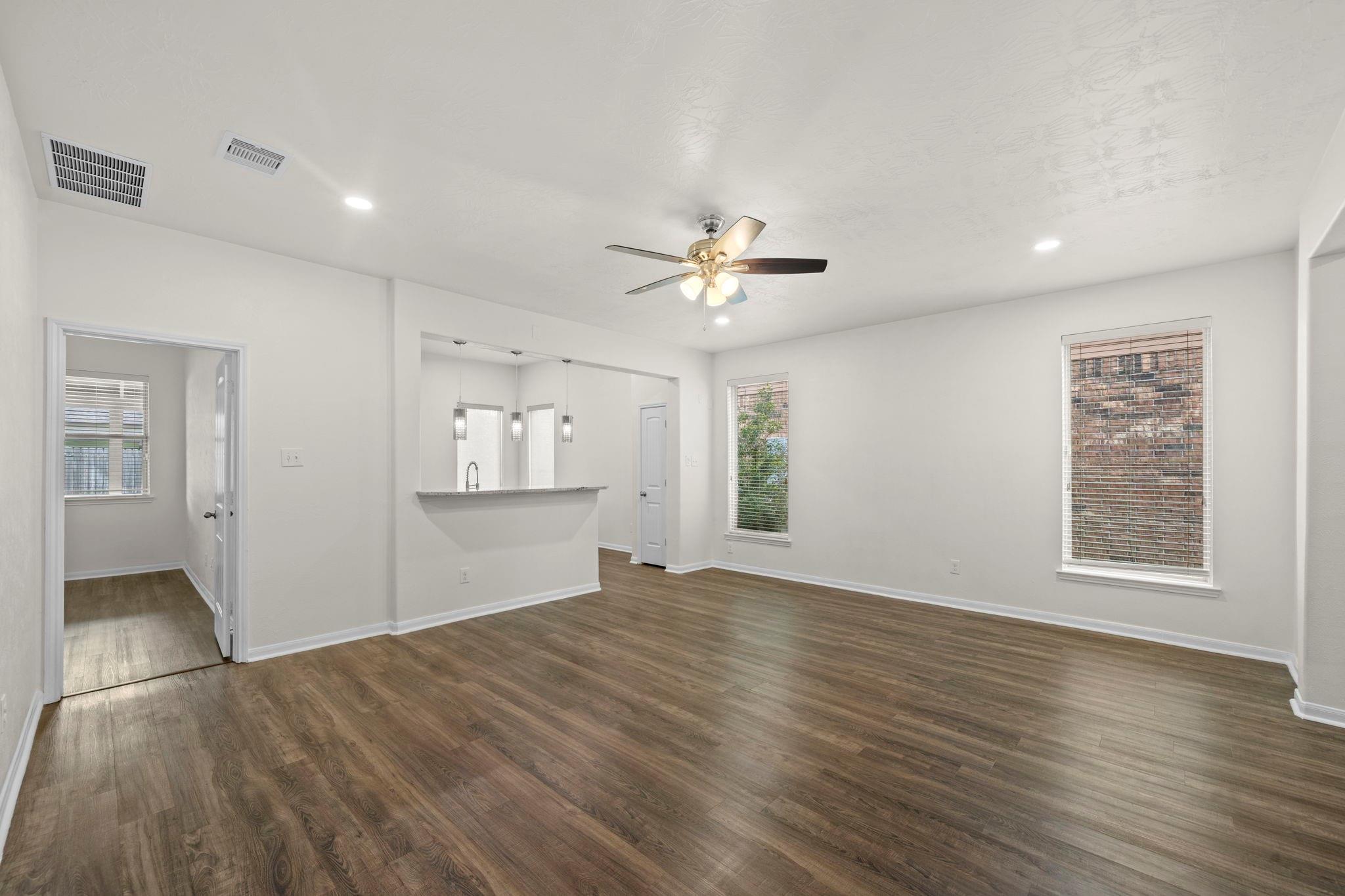 8122 Heartbrook Field Lane
