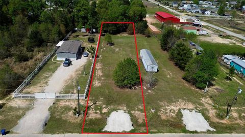 Photo of 1202 County Road 5035, Cleveland, TX 77327 (MLS # 15433020)