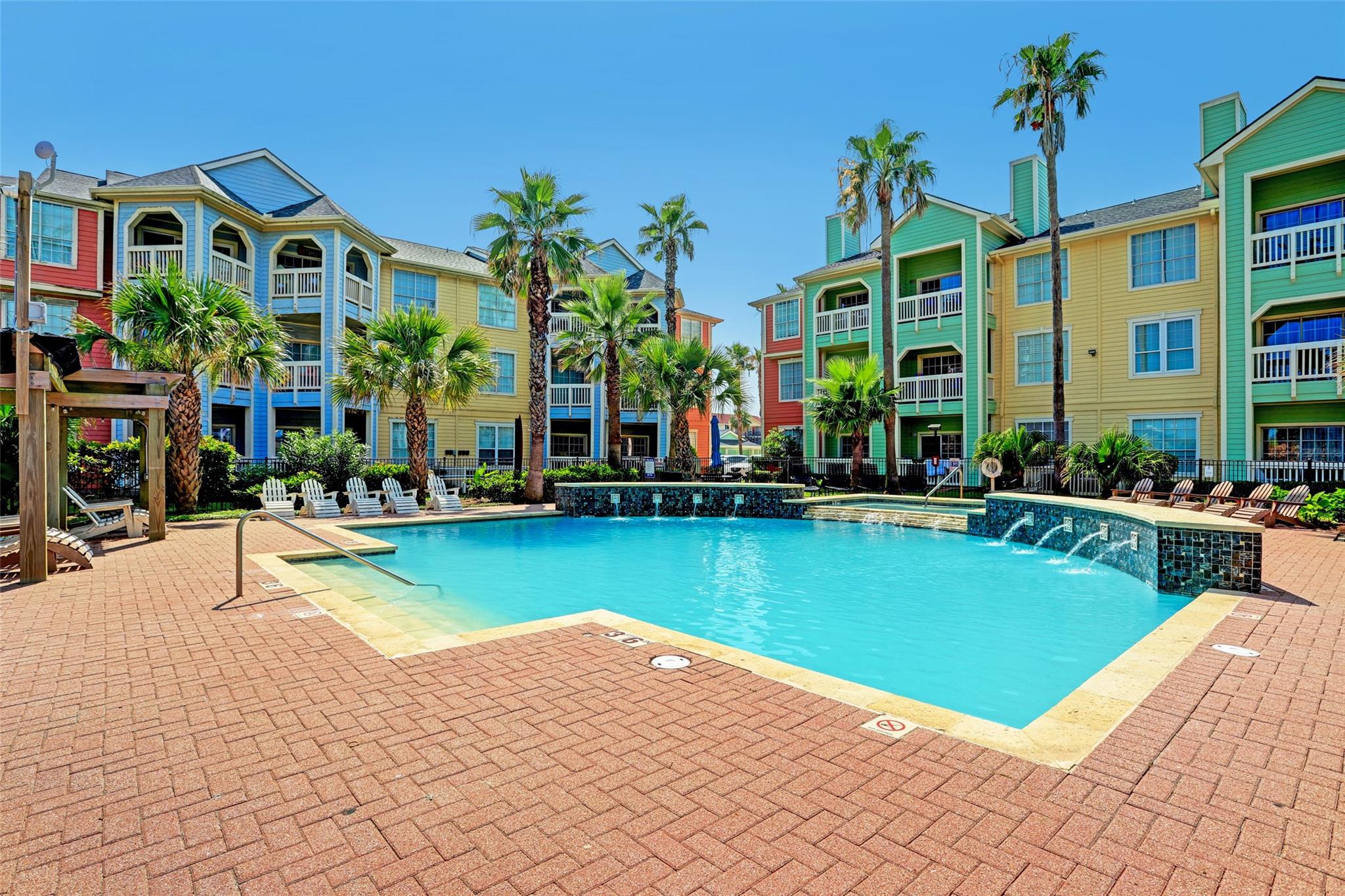 7000 Seawall Boulevard 611