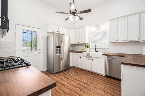 Photo of 3515 Winnie Street #A, Galveston, TX 77550 (MLS # 12633421)