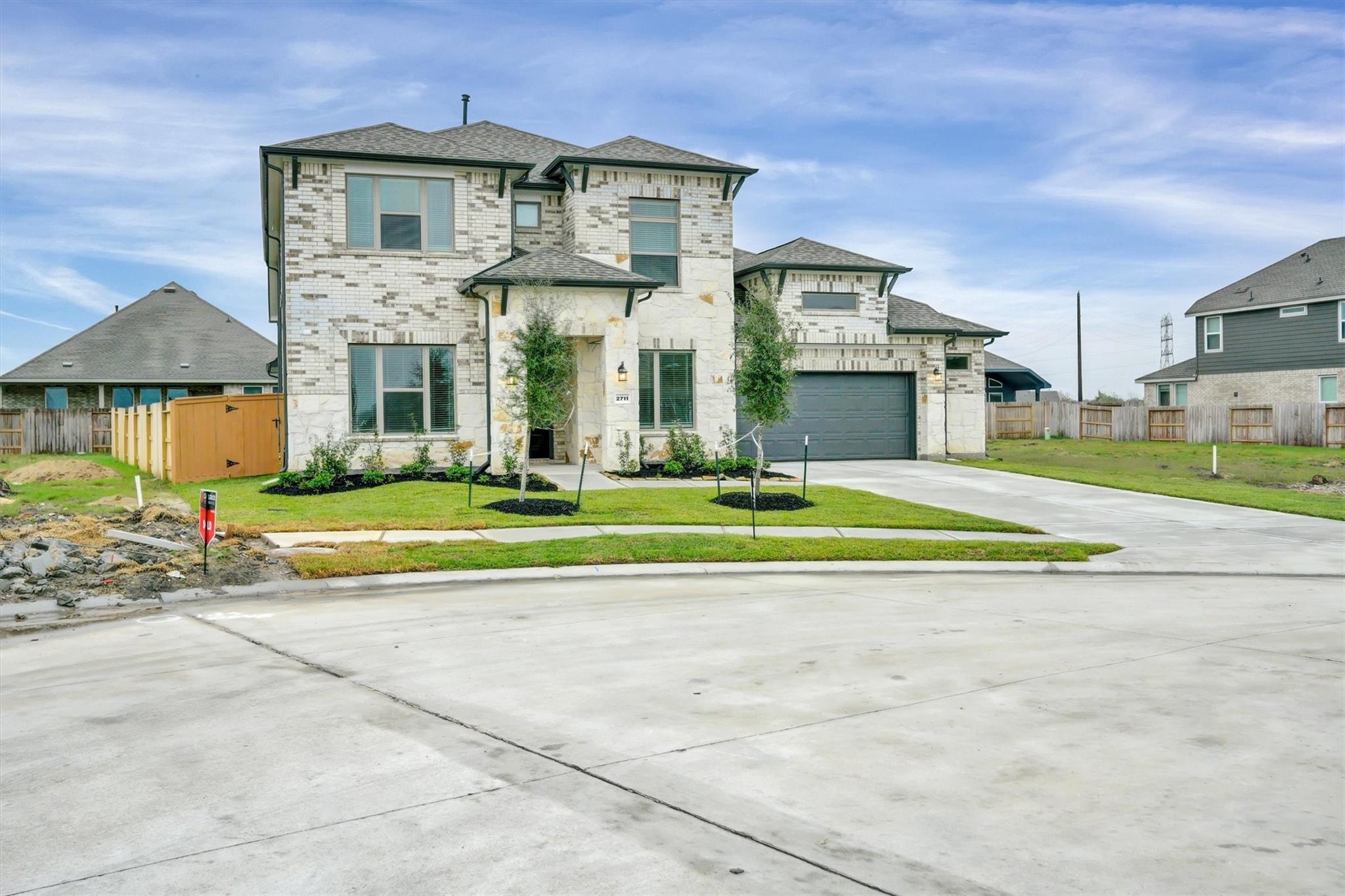 2711 Ametrine Drive