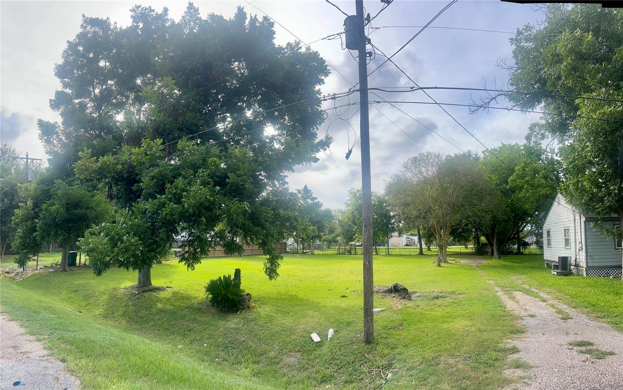 909 Cedar Drive