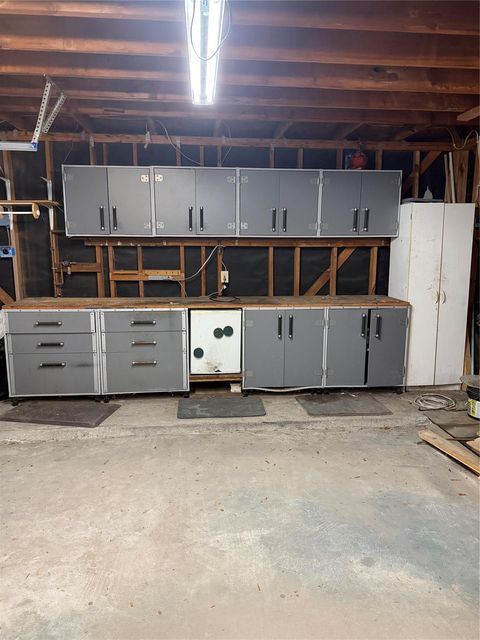 Tiny photo for 8831 Hedgestone Court, La Porte, TX 77571 (MLS # 40604183)