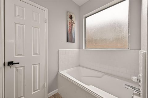 Tiny photo for 8831 Hedgestone Court, La Porte, TX 77571 (MLS # 40604183)