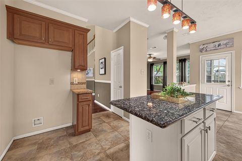 Tiny photo for 8831 Hedgestone Court, La Porte, TX 77571 (MLS # 40604183)