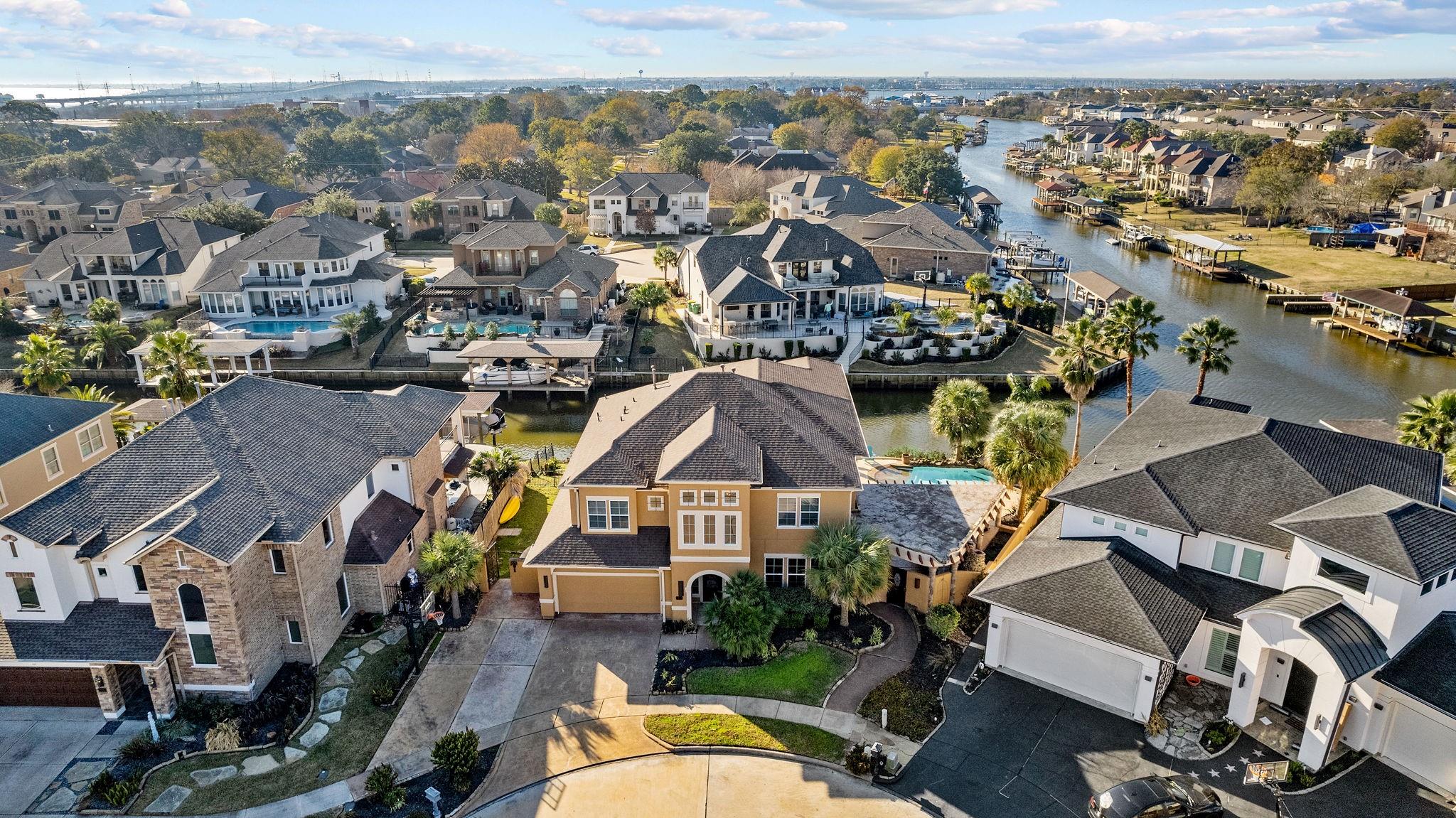 2417 Blue Canoe Court